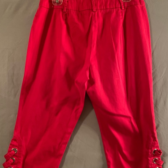 Capris - Picture 6 of 6